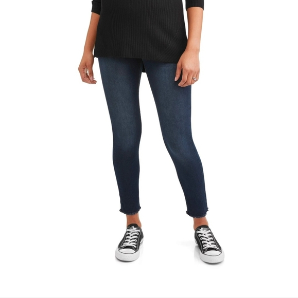 NWT Maternity Jeans with Full Panel Belly Band - Picture 5 of 10